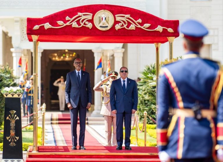 President Kagame Holds Talks with Egypt’s El-Sisi in Cairo