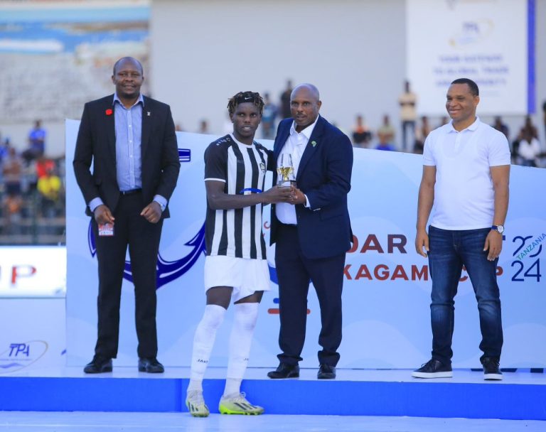 Niyigena Clément’s contract with Al-Hilal SC terminated before he could start playing