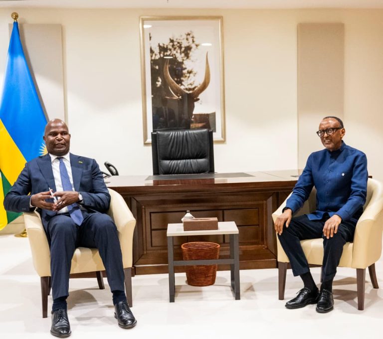 President Kagame Receives Mozambique’s President Daniel Chapo Attending Africa CEO Forum in Kigali