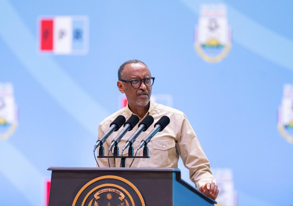 Kagame Stresses Solution-Oriented Politics in RPF Address