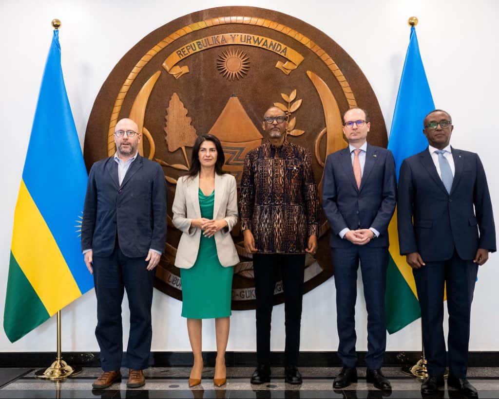 Rwandan President Paul Kagame and German Minister of State Serap Güler during a meeting in Kigali